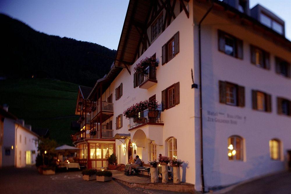 Goldene Rose Karthaus Senales Exterior foto