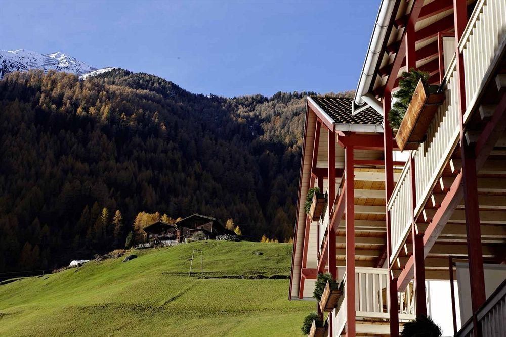 Goldene Rose Karthaus Senales Exterior foto